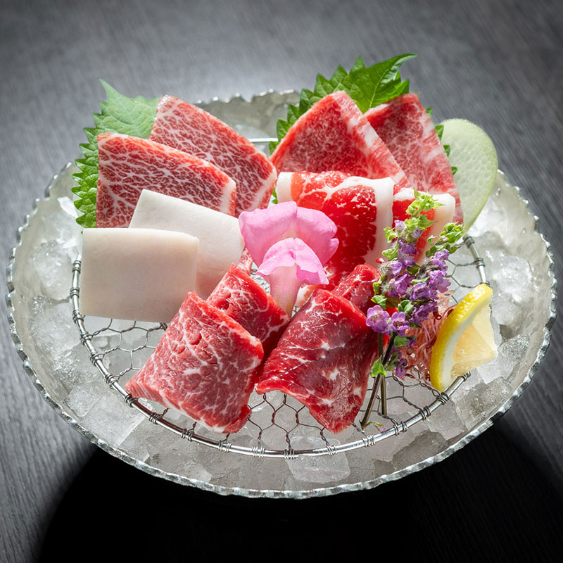 特選馬肉生魚片拼盤（6種）