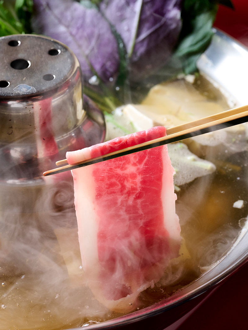 熊本名物「馬肉」 4つの楽しみかた③ 輝く黄金色の出汁で「馬しゃぶ」三昧しませんか?